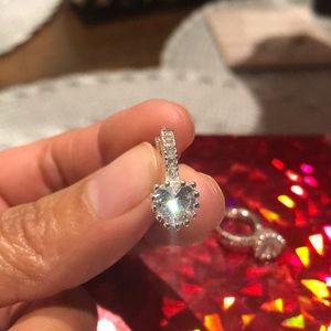 Earrings heart shaped